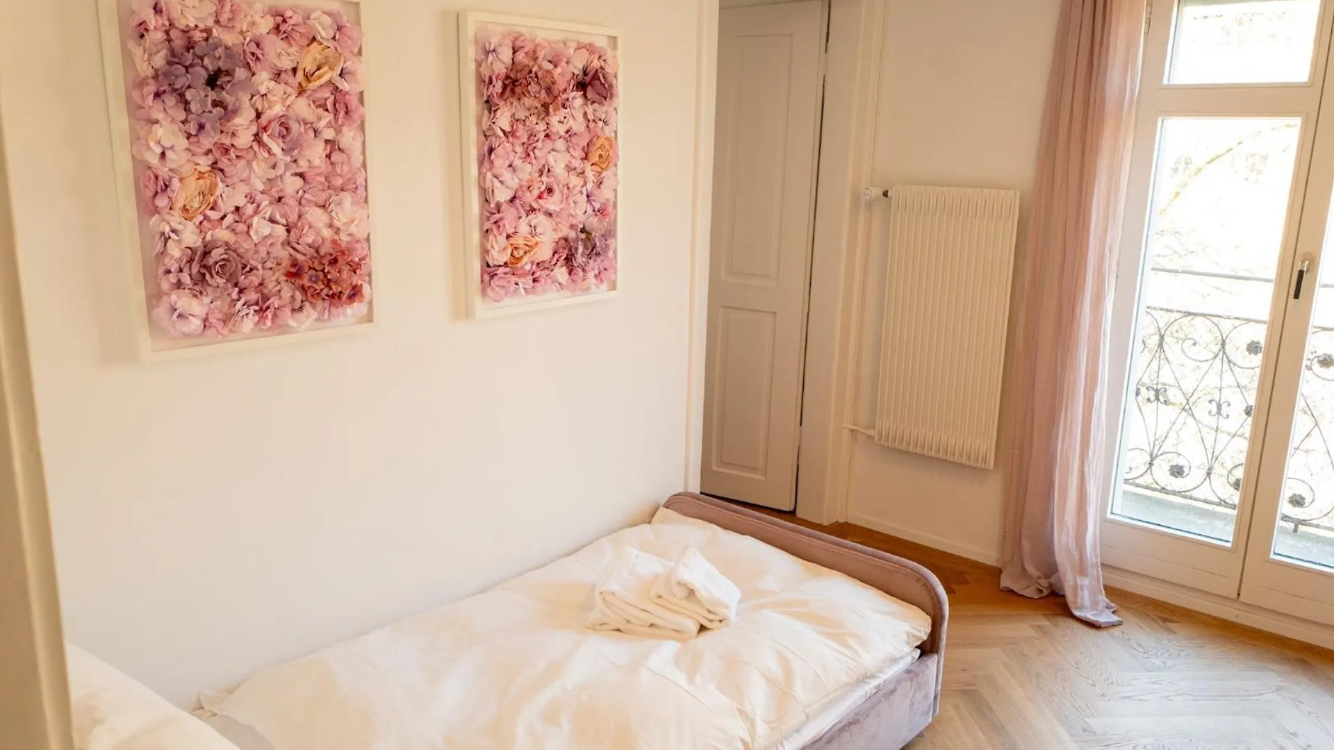 Rose Suite Zurich 0*,
